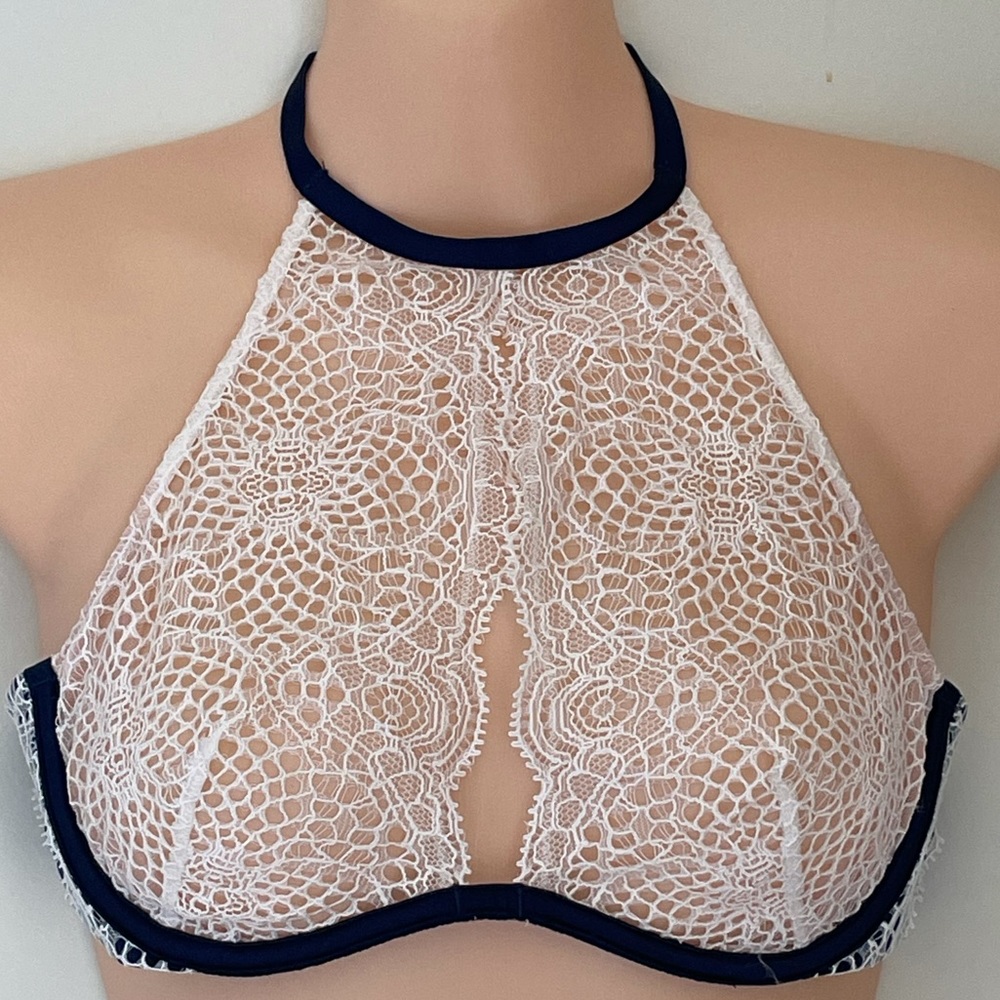 BNWOT Victoria’s Secret Very Sexy White and Blue Lace Bralette